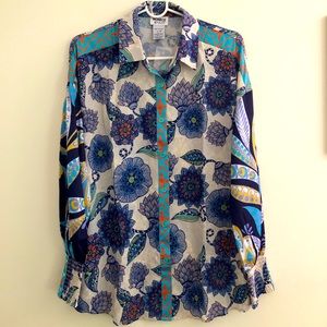 Long Sleeves button down shirt